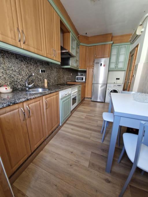Ferienwohnung Piso En Estacion De Monforte De Lemos Exterior foto