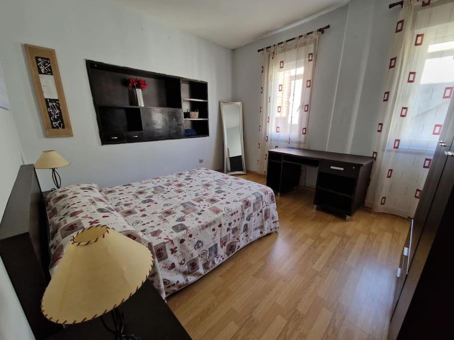 Ferienwohnung Piso En Estacion De Monforte De Lemos Exterior foto